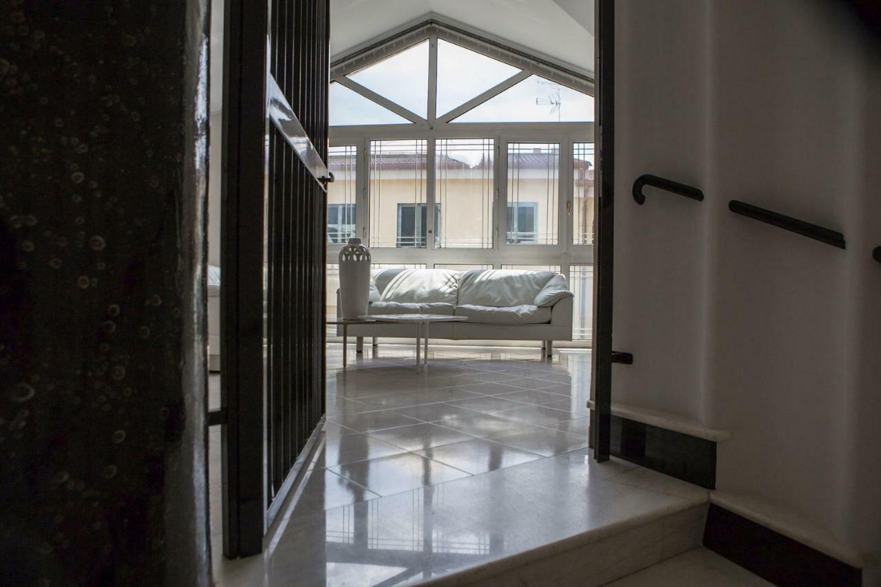 Vdl Luxury Villa Floridia Exteriör bild