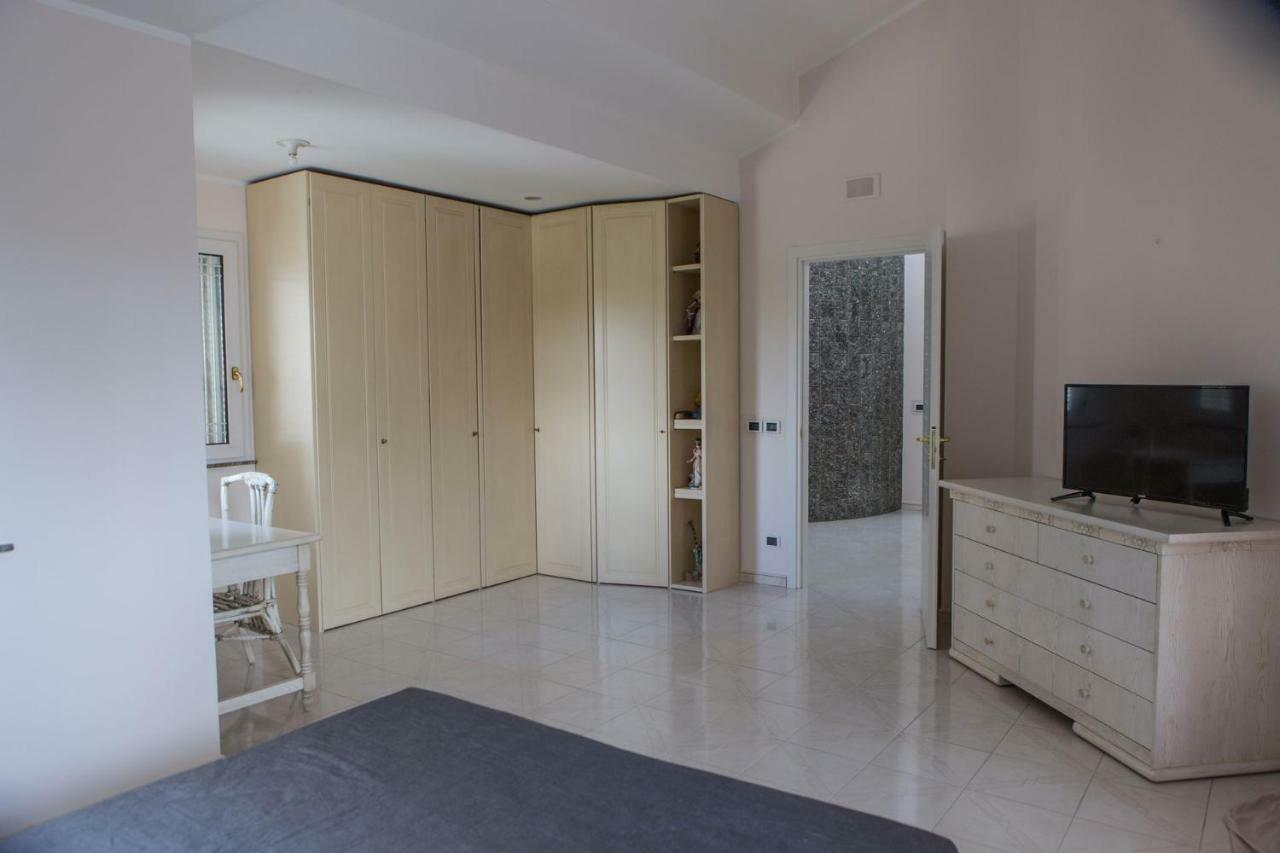 Vdl Luxury Villa Floridia Exteriör bild