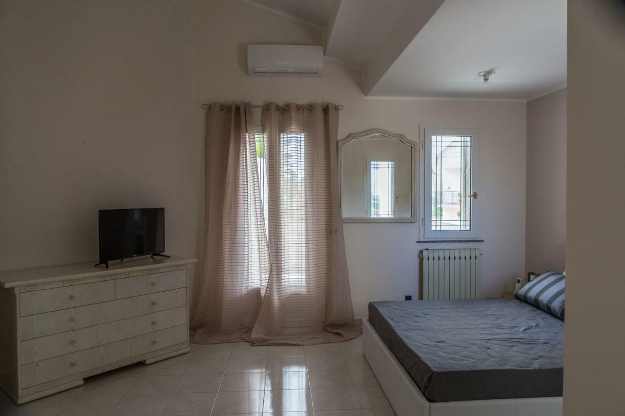 Vdl Luxury Villa Floridia Exteriör bild